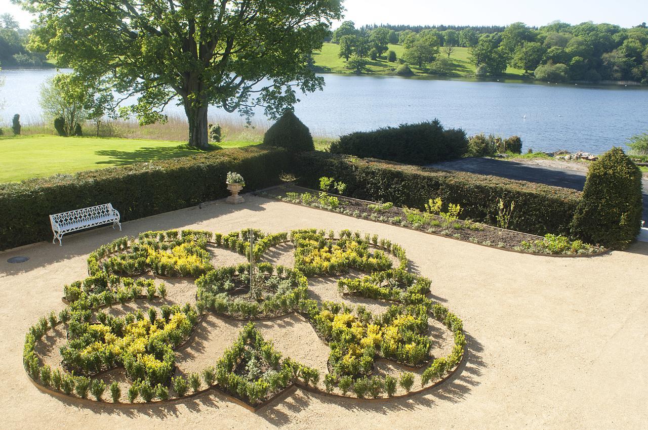The North Wing - Combermere Abbey วิตเชิร์ช ภายนอก รูปภาพ
