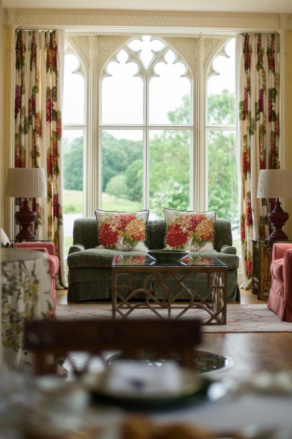 The North Wing - Combermere Abbey วิตเชิร์ช ภายนอก รูปภาพ